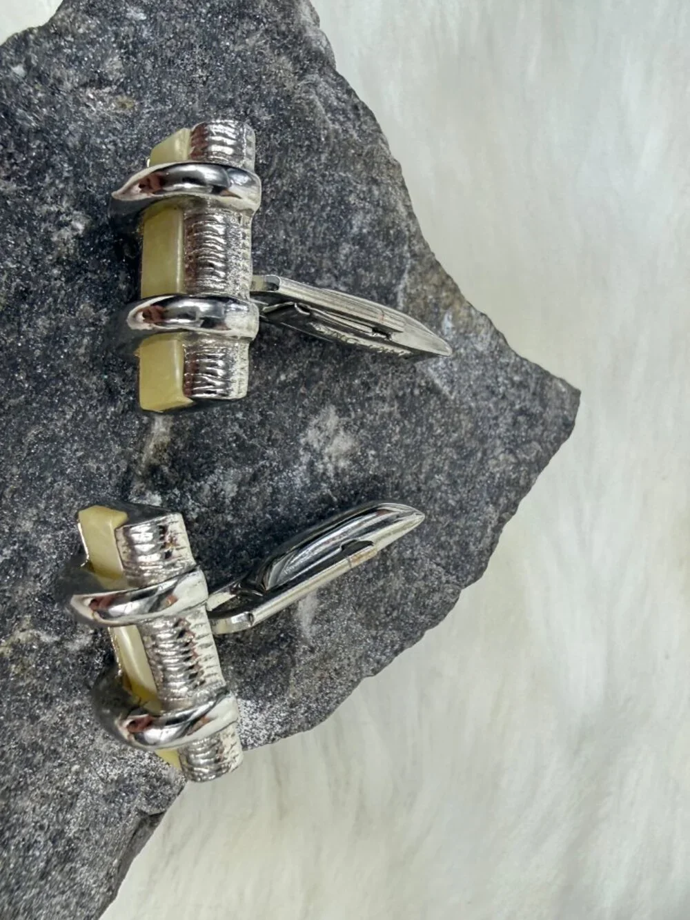 Vintage Rectangle White Lucite & Silver Tone Cuff Links Cufflinks MCM